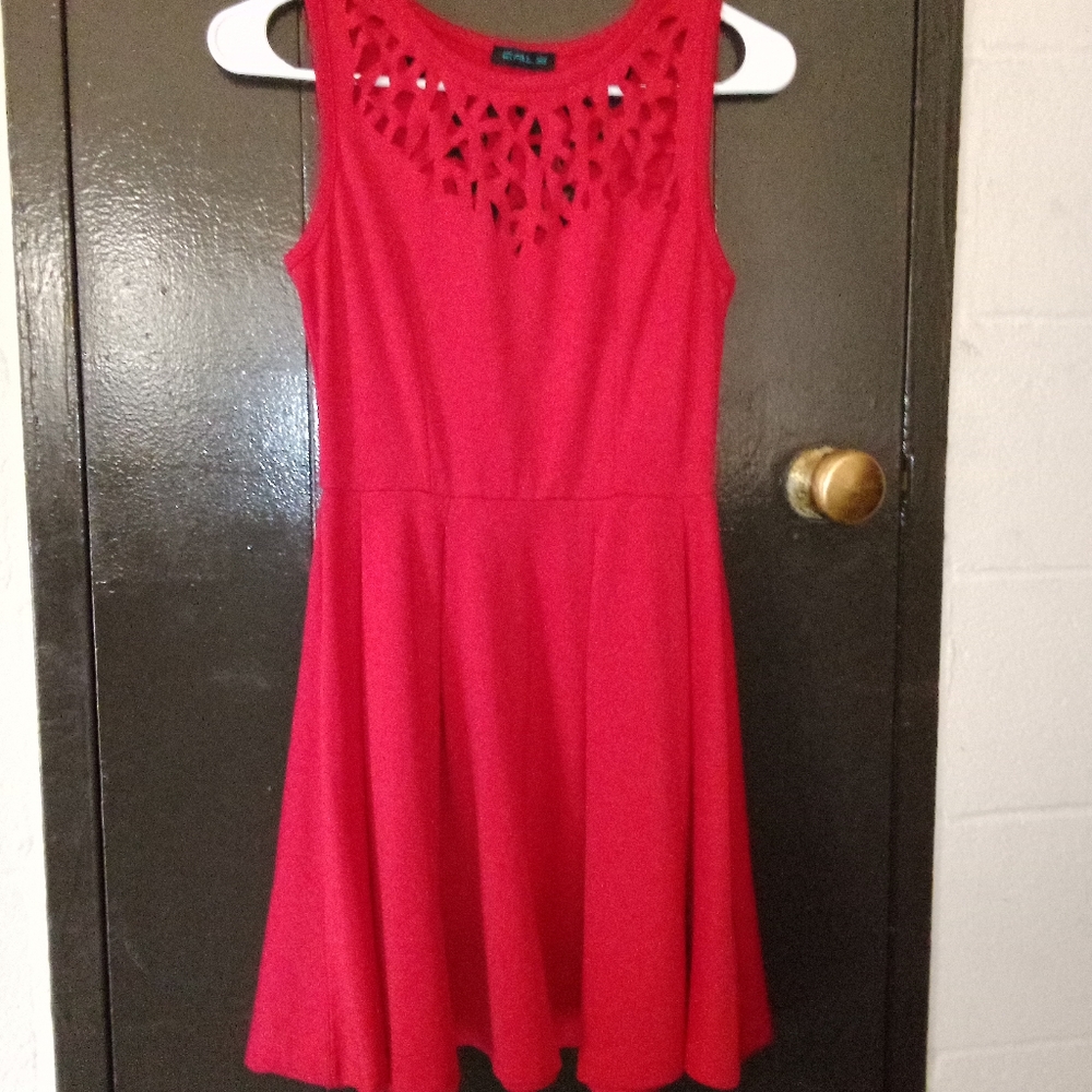 CALS LIL RED DRESS SZ SMALL